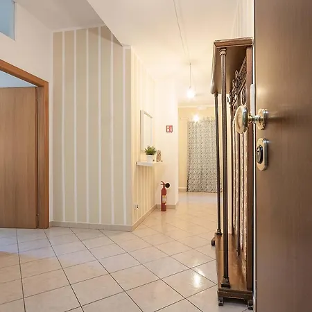 Apartman Nuovo Beige